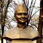 Памятник Л. Б. Шастри